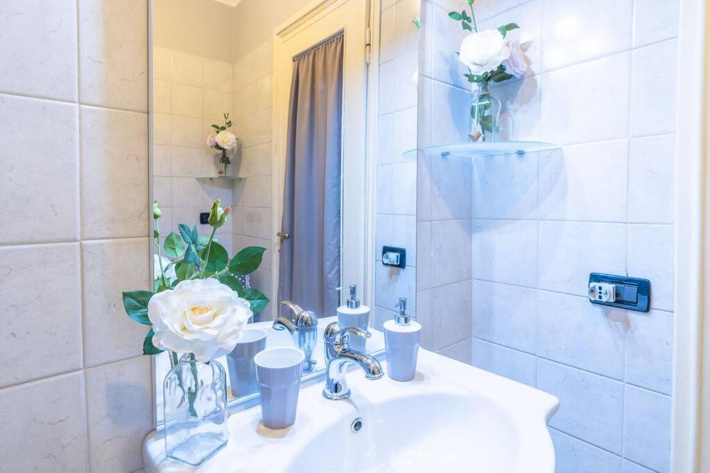Terrazze Italiane City Center - White Apartment Verona Exterior photo